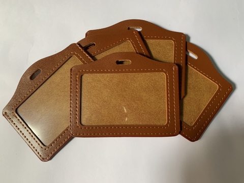 Bảng tên da ngang nâu