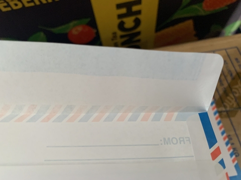 Bao thư sọc xéo 60gsm (11x18) in 2 màu, keo (X/25c)