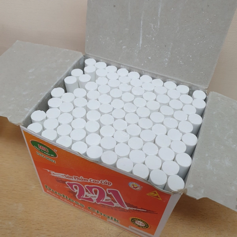 Phấn trắng KB 100V-221 - Phấn Mic Ko bụi (H/100V - T/12H)