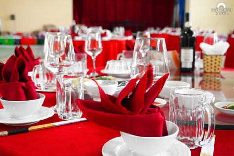 Mâm Cơm Đoàn Viên Dịp Lễ 30/4: Thưởng Thức Phong Vị Dân Gian Trong Không Gian 3 Sao Tại Bình Minh Hotel