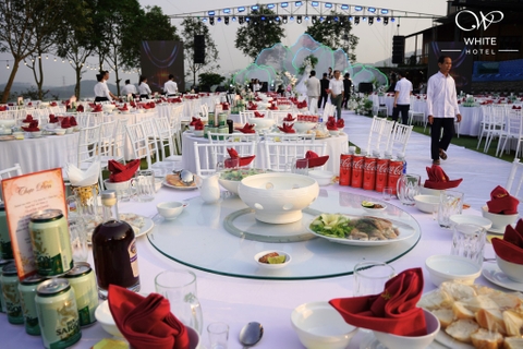 💍 Đám Cưới Mơ Ước Tại Sảnh Tiệc Bình Minh: Không Gian Sang Trọng Cho Ngày Chung Đôi Rực Rỡ