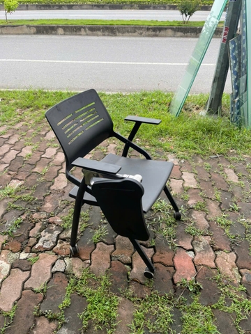 ghế-liền-bàn-cũ-có-thể-gấp-gọn-hải-phòng.jpg