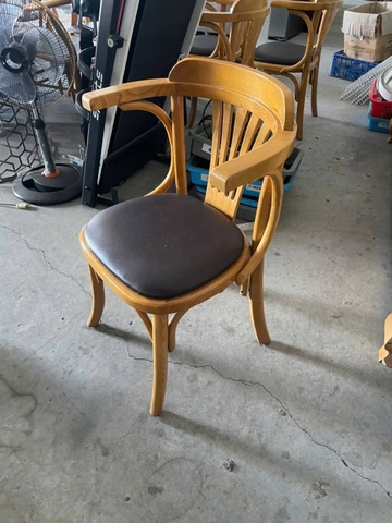 Ghế Thonet Có Tay Vịn Lót Nệm -DQDKD