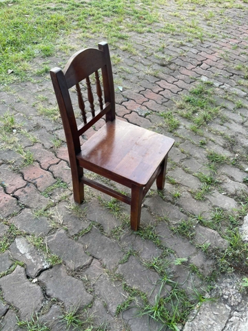 Ghế gỗ nhỏ cho quán cafe Vintage-DQDKD