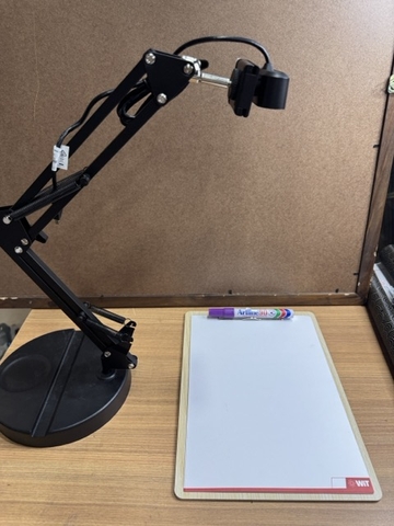 Bộ camera kèm chân đế chuyên chia sẻ Zoom