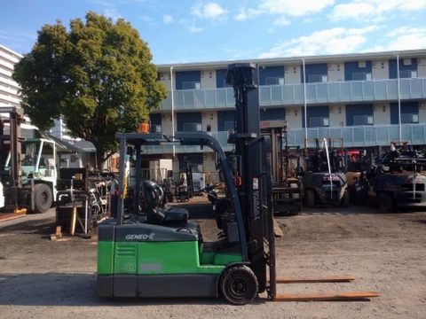 Xe nâng điện cũ 2 tấn TOYOTA 7FBE20 (Nâng Cao 6.5m - Chuyên Kho Hẹp)