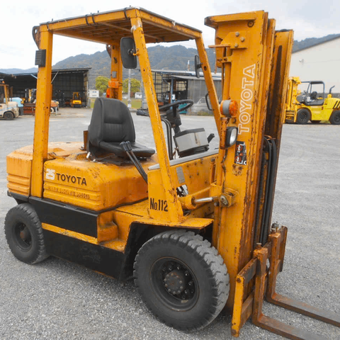 Xe nâng dầu cũ 2.5 tấn TOYOTA 5FD25 Đời 1987 (Số Sàn - Chui Cont - Gật Gù)