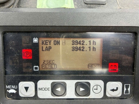 Xe nâng điện ngồi lái 2.5 tấn TOYOTA 40-8FB25 Đời 2021 (Nâng 6m - Lướt 3.942 Giờ)