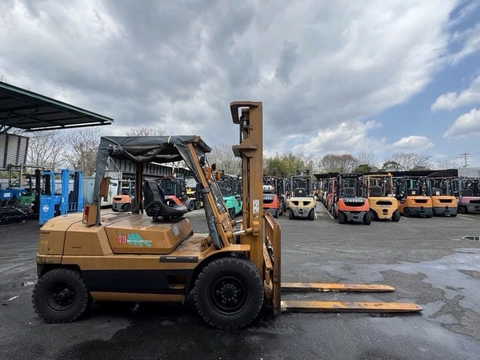 Xe nâng dầu 4 tấn MITSUBISHI FD40 Nâng Cao 4m - Dịch Giá (Động Cơ S6S)