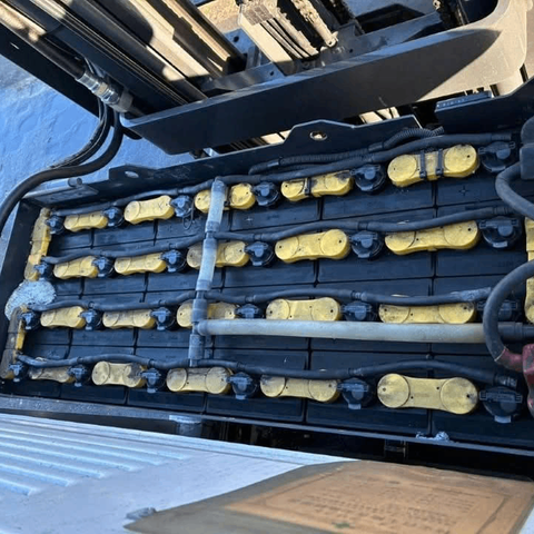 Xe nâng đứng lái NICHIYU 1.5 tấn FBRMW15L-80B Chui Container - Nâng Cao 4.5m