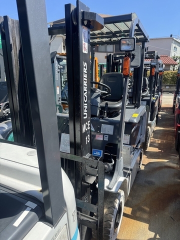 Xe nâng điện 2.5 tấn UNICARRIERS FB25-8 (Đời 2019 - Siêu Lướt 1.989 Giờ)