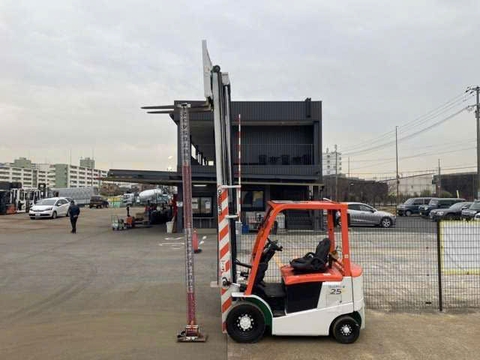 Xe nâng điện ngồi lái 2.5 tấn SUMITOMO 51FB25PJXIII Đời 2020 (Nâng Cao 3.75m)