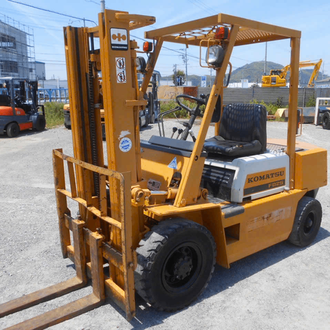 Xe nâng dầu 2.5 tấn KOMATSU FD25-10 số sàn - 230322