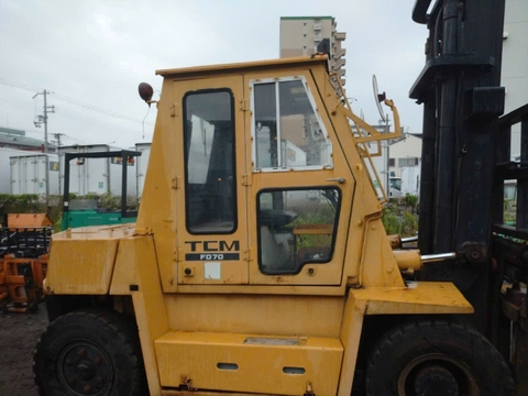 Xe nâng dầu 7 tấn TCM FD70Z7 đời 1995