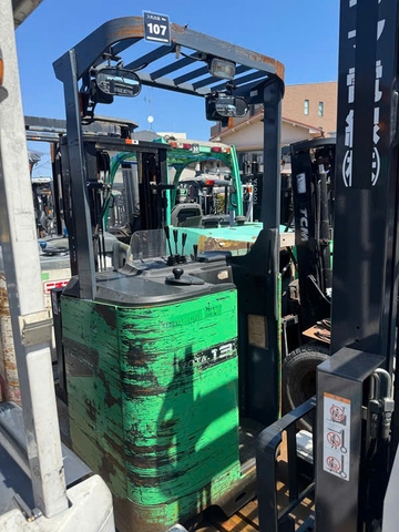 Xe nâng điện đứng lái 1.3 tấn TOYOTA 8FBRK13 Đời 2022 (Nhỏ Gọn, Linh Hoạt)