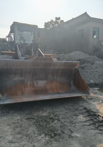 Máy xúc lật 5 tấn XCMG LW500KN Bản Cần Dài (Đời 2020) - Gầu 3.5 - 4.2 m3