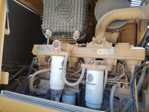 Máy xúc lật 6 tấn XCMG LW600FV Bản Cần Dài Đổ Cao (Đời 2020)