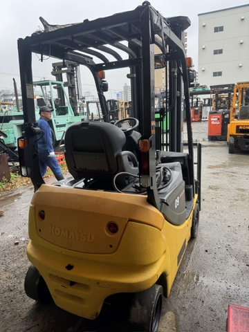 Xe nâng điện ngồi lái 900kg KOMATSU FB09H-12 Nâng Cao 5.5m (Đời 2015)