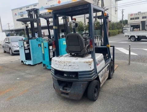 Xe nâng dầu 1.5 tấn KOMATSU FD15H-15 Số Sàn (Dịch Giá) - Giá Rẻ