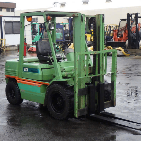 Xe nâng dầu 3 tấn KOMATSU FD30-11 số sàn - 463669