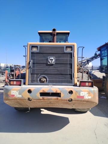 Máy xúc lật 6 tấn XCMG LW600FV Bản Cần Dài Đổ Cao (Đời 2020)