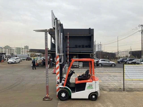 Xe nâng điện ngồi lái 2.5 tấn SUMITOMO 51FB25PJXIII Đời 2020 (Nâng 3.75m)