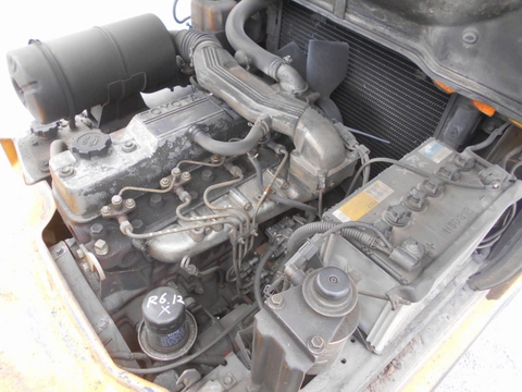 Xe nâng dầu cũ 2.5 tấn TOYOTA 5FD25 Đời 1987 (Số Sàn - Chui Cont - Gật Gù)