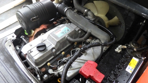 Xe nâng dầu 3 tấn TOYOTA 52-8FD30 Đời 2014 (Mâm Xoay 360 độ)