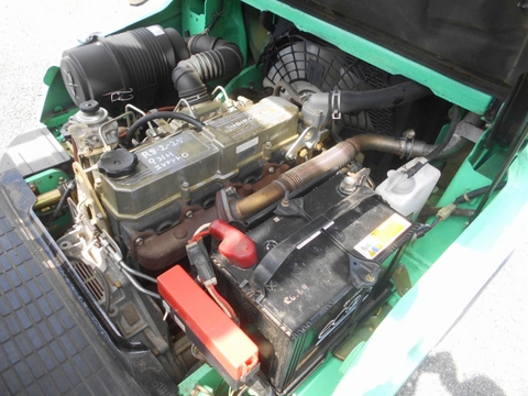 Xe nâng dầu 2.5 tấn MITSUBISHI FD25T (Siêu Lướt 935 Giờ - Nâng Cao 5.5m)