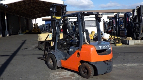 Xe nâng dầu 2.5 tấn TOYOTA 02-8FD25 Đời 2022 (Siêu Lướt - Gật Gù)