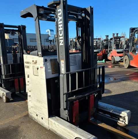 Xe nâng điện đứng lái NYK (Nichiyu) 1.5 tấn FBRM14L-80B (Đời 2016)