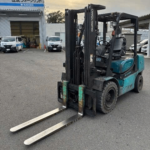 Xe nâng dầu cũ 3.5 tấn Sumitomo 13FD35PAXI98D đời 2012 Nhật bãi chui cont dịch giá - D3H-10519
