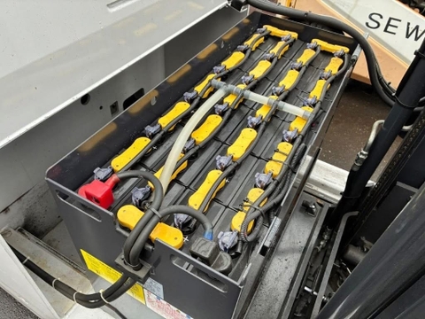 Xe nâng điện đứng lái 1.5 tấn NYK Đời Cao 2022 (Nâng 4m)