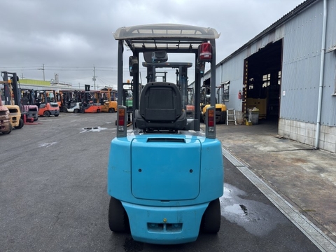 Xe nâng điện ngồi lái 2.5 tấn NICHIYU FB25PN-75-300 Đời 2014