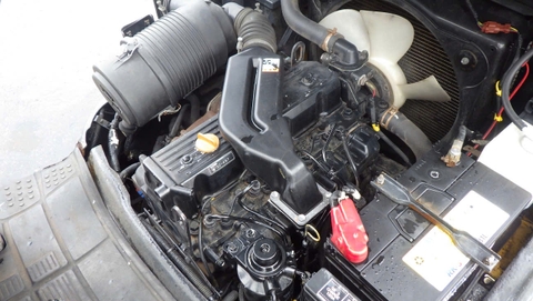 Xe nâng dầu 3 tấn KOMATSU FD30C-17 Số Sàn - Nâng Cao 4m (Gật Gù)