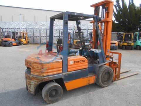 Xe nâng dầu Toyota 5FD30/43574 (3 Tấn)