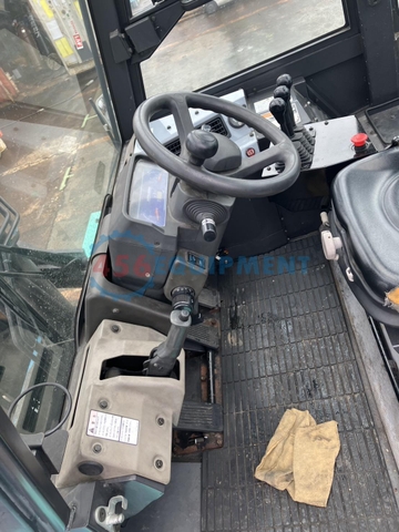 Xe nâng dầu 12 tấn Mitsubishi FD120N/20019 (12Tấn) năm 2010