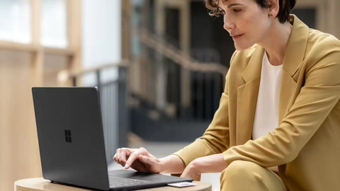 Surface Laptop 6 13.5 inch - Intel Core Ultra 7 16GB 512GB
