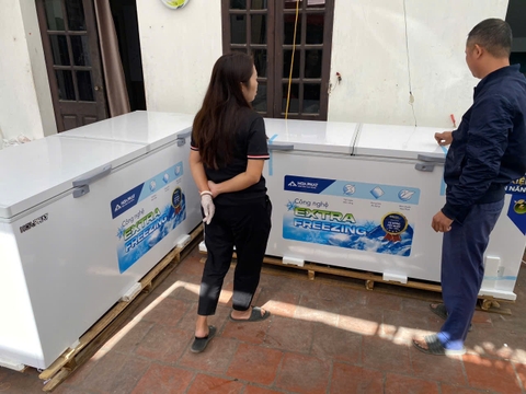 Tủ đông dung tích lớn Hòa Phát HPF AD6783.1 803 lít DÀN ĐỒNG