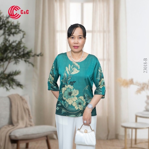 23018 - Peony Floral Pattern with Decorative Glass Stones