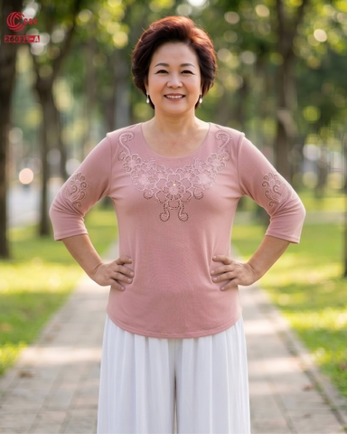 26033 - Round Neck Top Floral Embroidery with Glass Beads