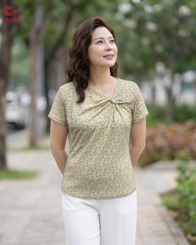 26152 - Short Sleeve Asymmetrical Collar Floral Pattern Top