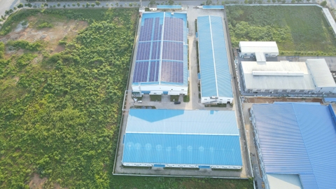 DOANH NGHIỆP, HỘ GIA ĐÌNH TĂNG TỐC LẮP ĐIỆN MẶT TRỜI MÁI NHÀ