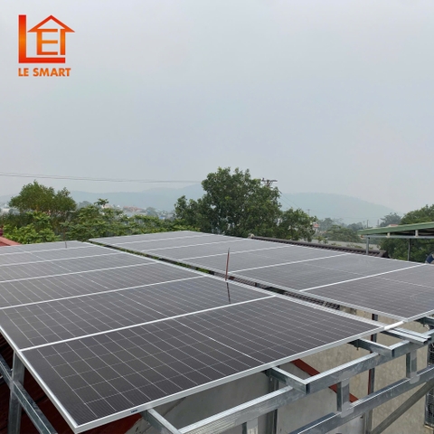 LẮP ĐẶT HỆ THỐNG ĐIỆN MẮT TRỜI CHO GIA ĐÌNH ANH QUÝ - ĐÔNG SƠN