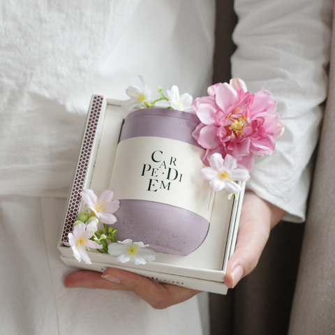 TẦM PHƯƠNG GIFT SET - Bộ quà tặng nến thơm thủ công và hoa lụa cao cấp