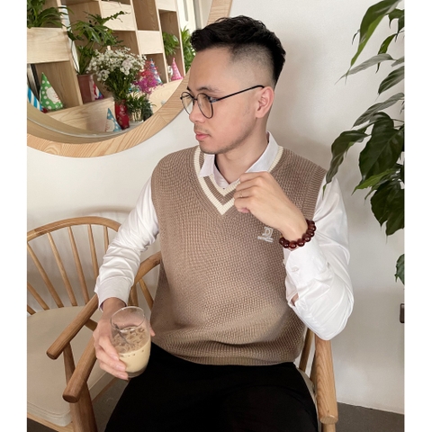 Áo gile len nam DATAMAN cao cấp, form rộng, unisex, thêu logo ở ngực, chất liệu len len lông cừu, style Hàn Quốc -  DT51