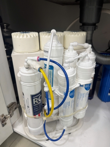 Máy lọc nước bị rò nước – Nguyên nhân và cách xử lý triệt để tại nhà