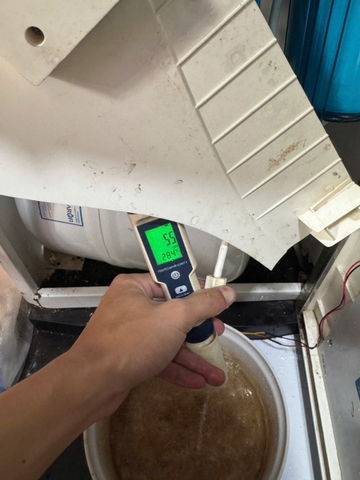 Máy lọc nước có mùi lạ – Nguyên nhân và cách xử lý dứt điểm