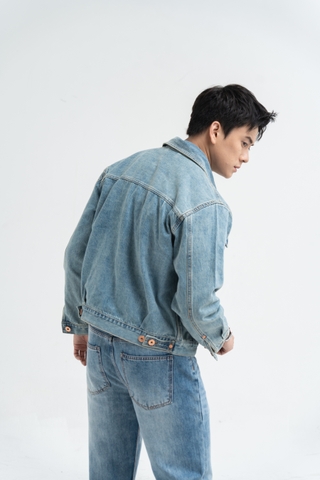 JACKET 002