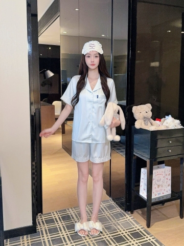Đùi sọc xanh